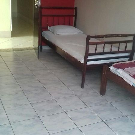 Hotel Lorena Aimores Екстер'єр фото